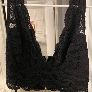 Bebe Lace Bralett/ Crop Top